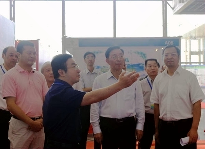 中農(nóng)在線董事長裘進(jìn)榮獲&ldquo;&lsquo;三位一體&rsquo;改革成績突出個人&rdquo;稱號