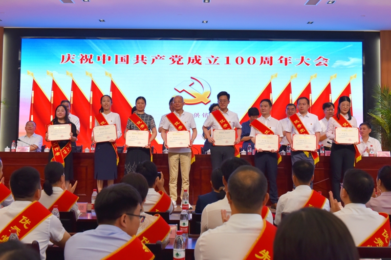 1625627956118369.jpg 頒獎5_副本.jpg