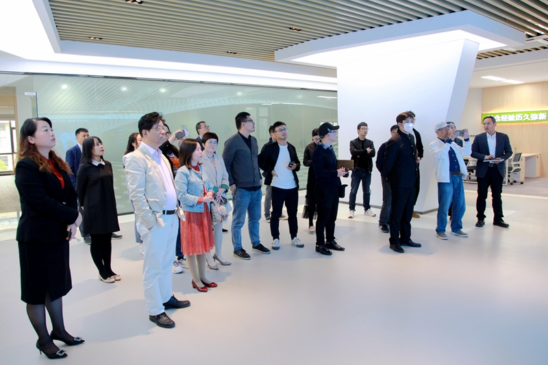 數(shù)字&ldquo;三農(nóng)&rdquo;圓桌會(huì)在浙農(nóng)科創(chuàng)園舉行