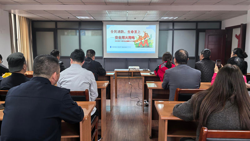 浦江農(nóng)批市場(chǎng)開展消防安全培訓(xùn)與電梯救援演練